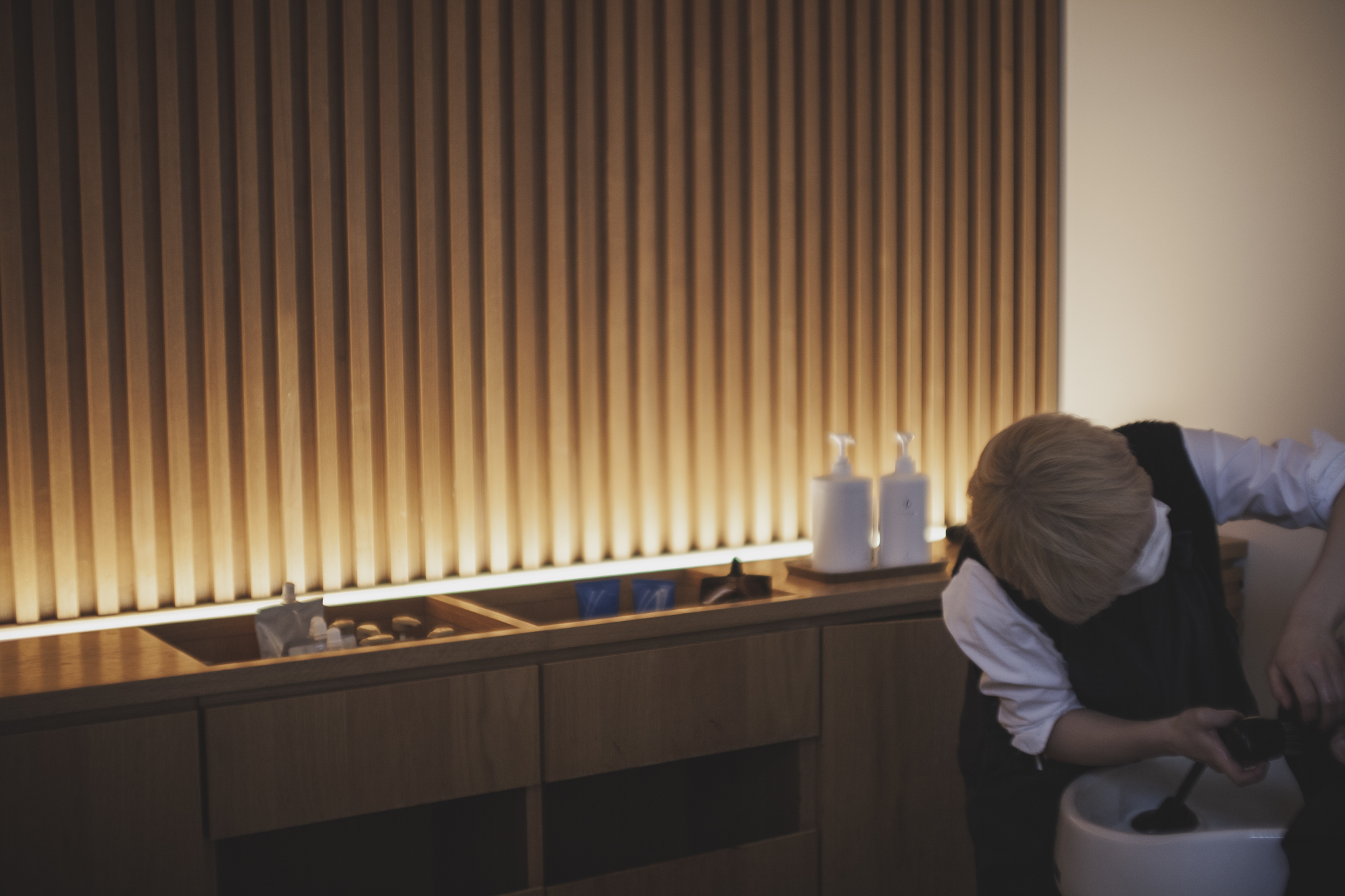 Interview | 店主の人柄に惹き寄せられる
心地よいサロン。【Mr. LONELY】