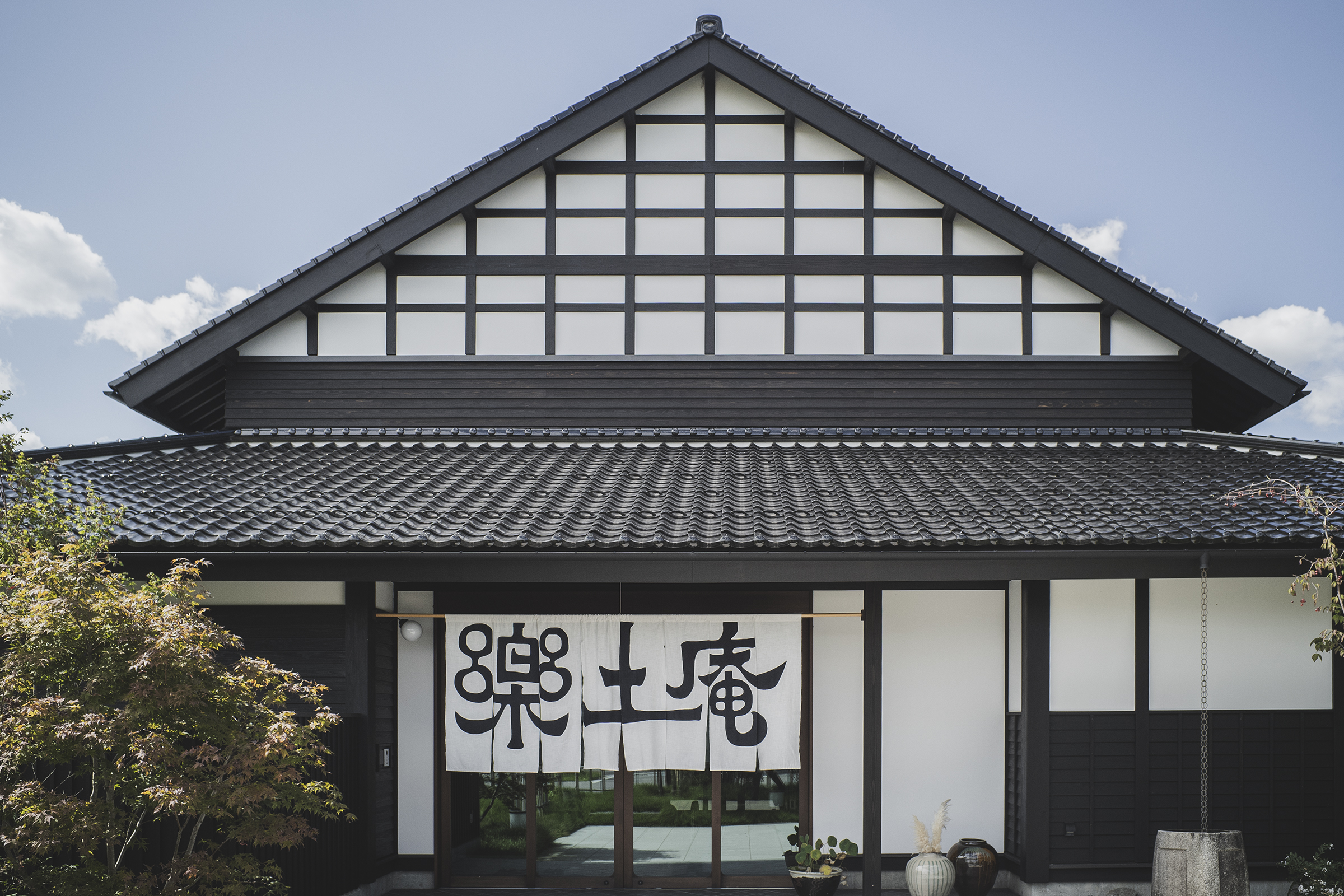 富山から世界へ伝える「他力」の美しさ
【楽土庵】