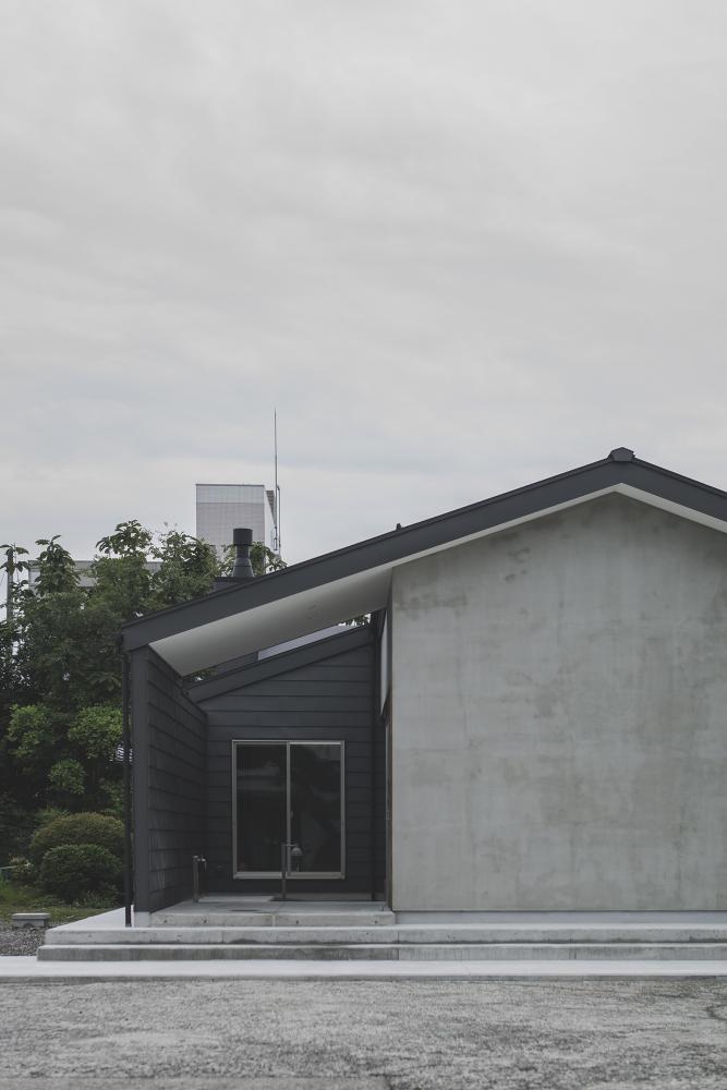 H HOUSE