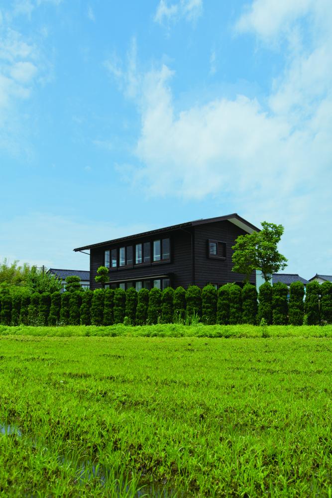 Ｄ HOUSE