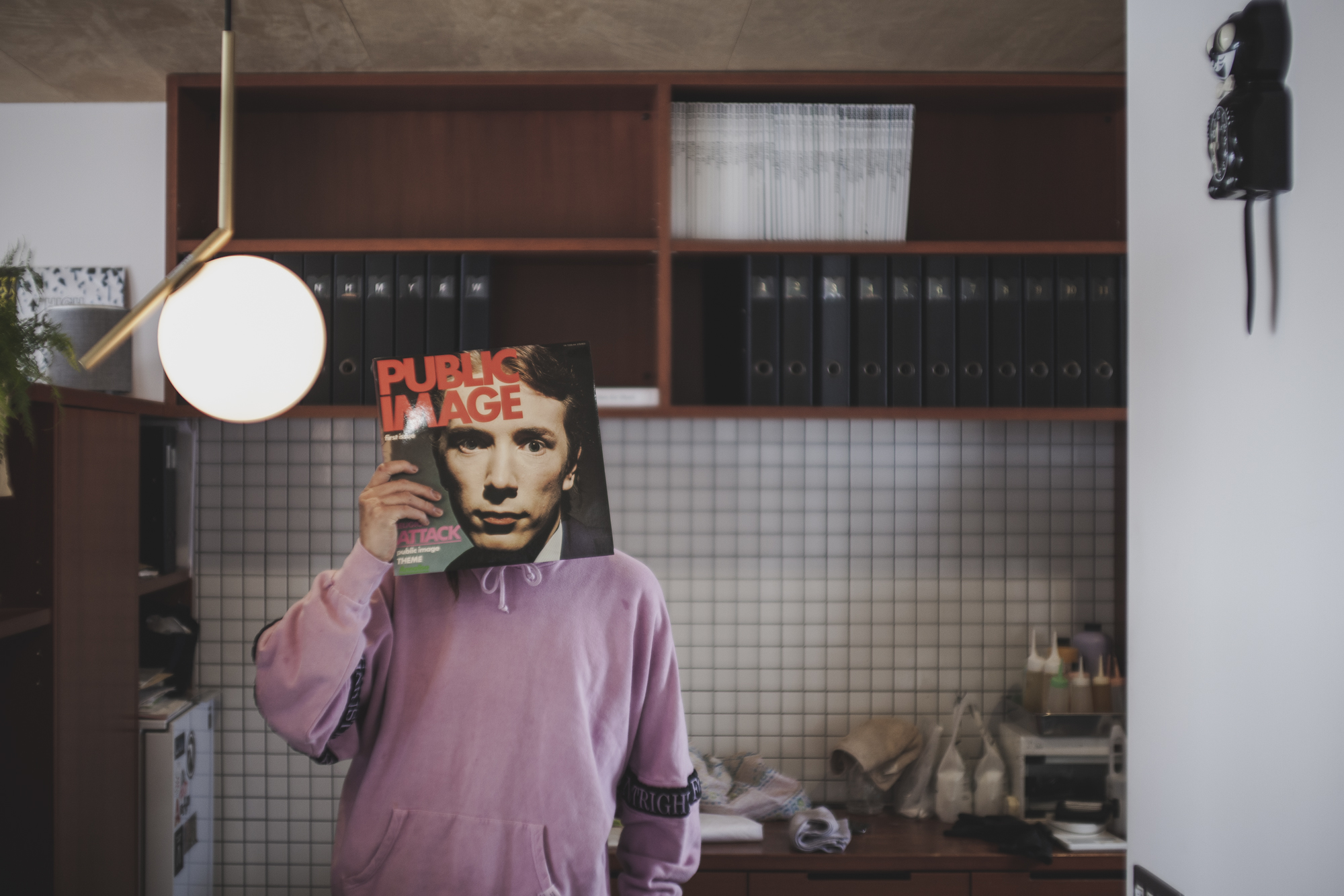 Interview | 店主の人柄に惹き寄せられる
心地よいサロン。【Mr. LONELY】