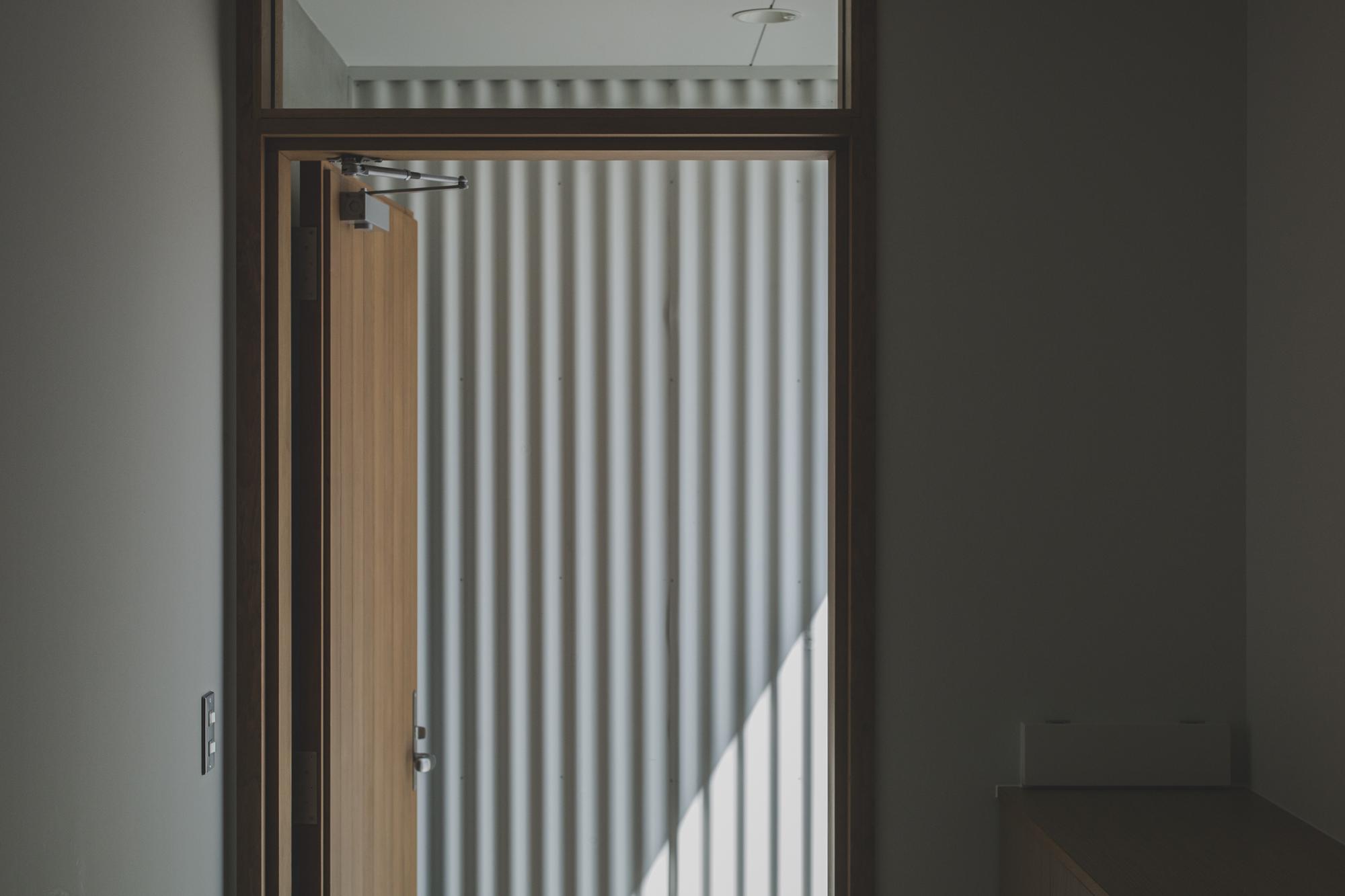 H HOUSE